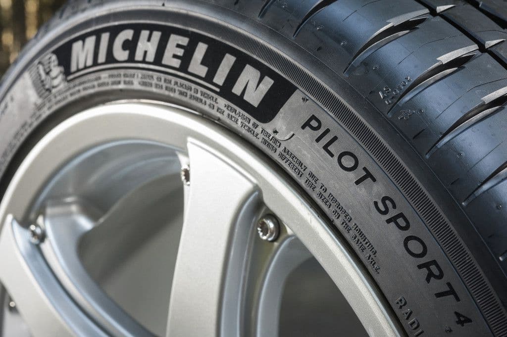 Noul MICHELIN Pilot Sport 4